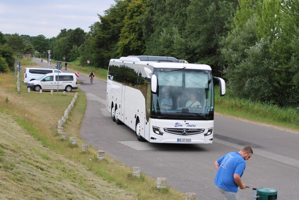 der Bus ist da